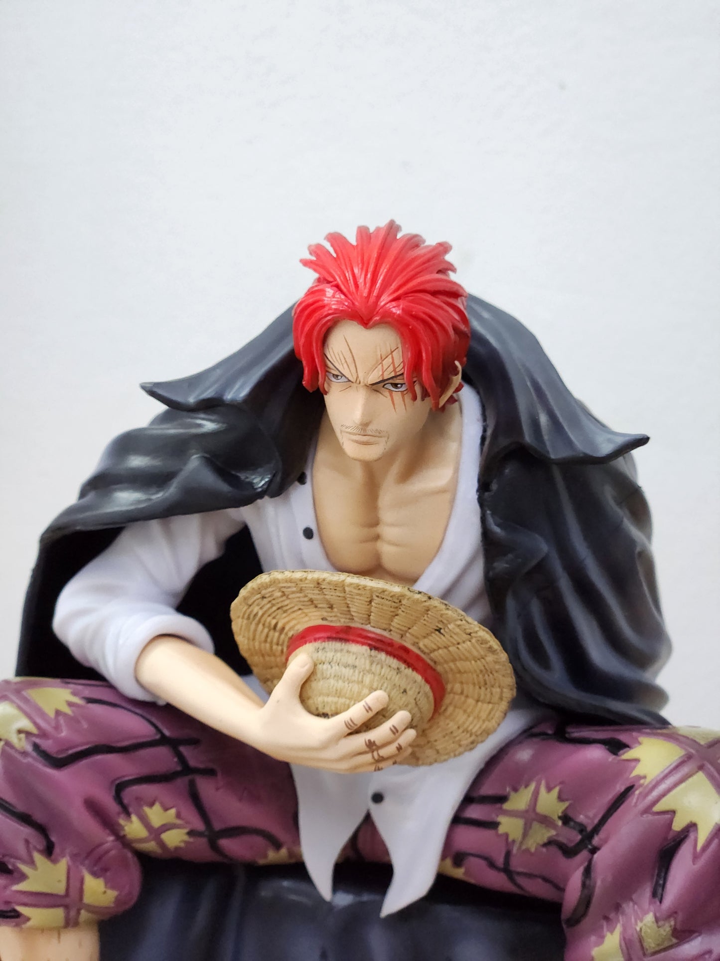 Figurine One Piece - Shanks - 17cm