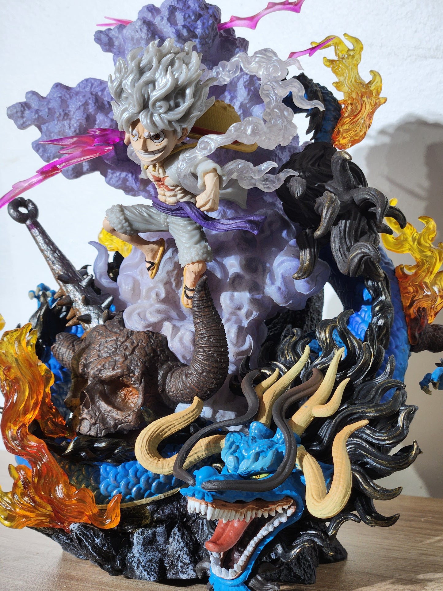 Figurine Luffy Gear 5 One Piece