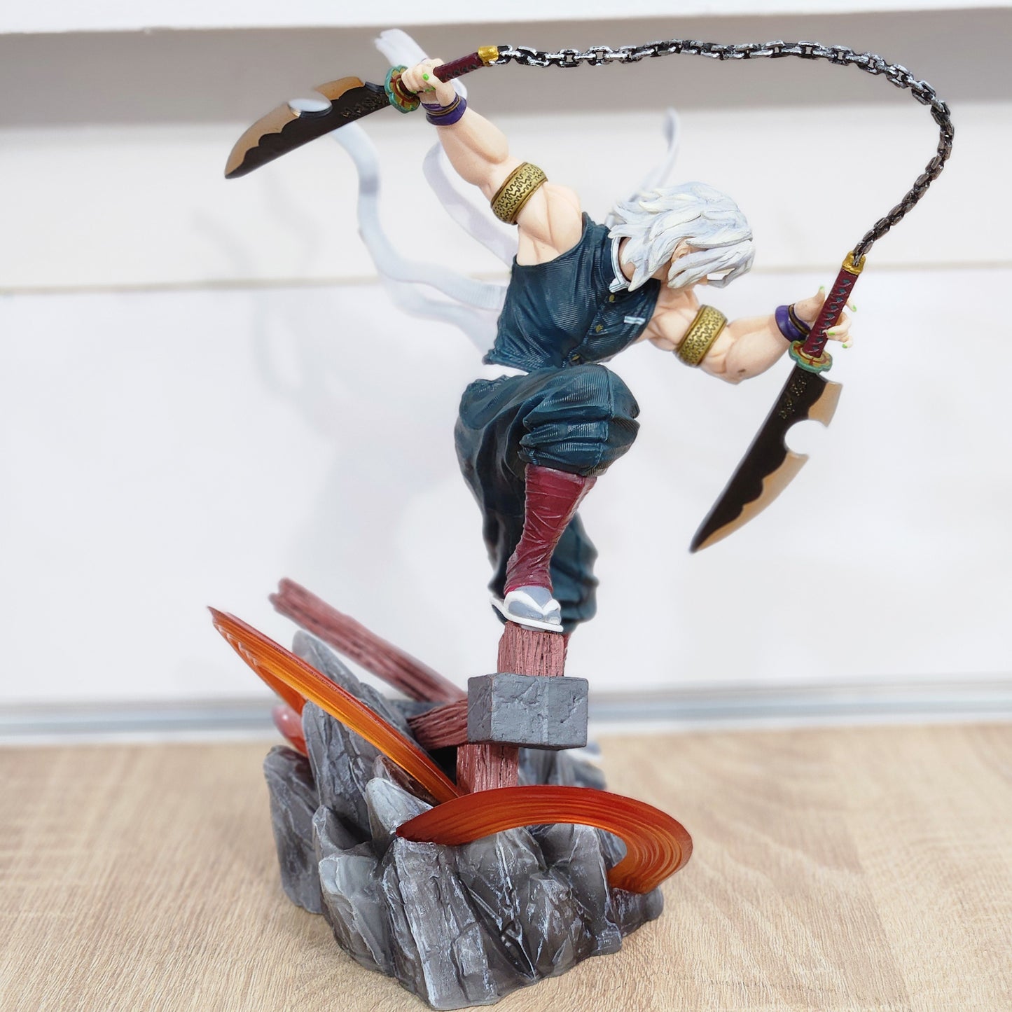 Figurine Demon Slayer Tengen Uzui 24 cm