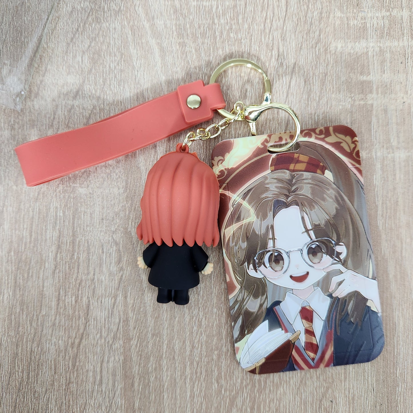 Porte clé avec badge Hermione