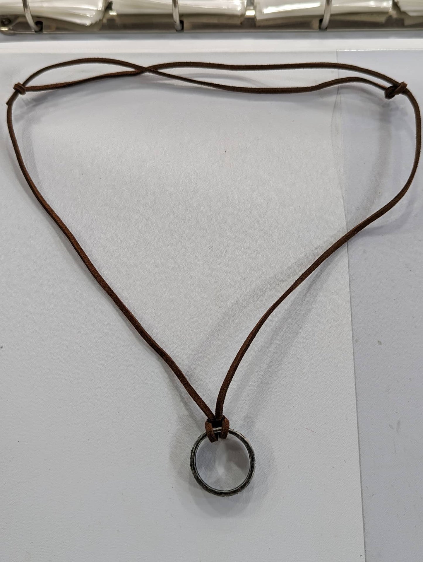 Chaine Uncharted Sir Francis Drake Ring Necklace