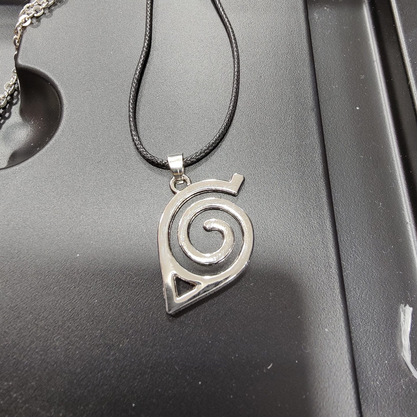 Collier / Chaine Konoha Logo
