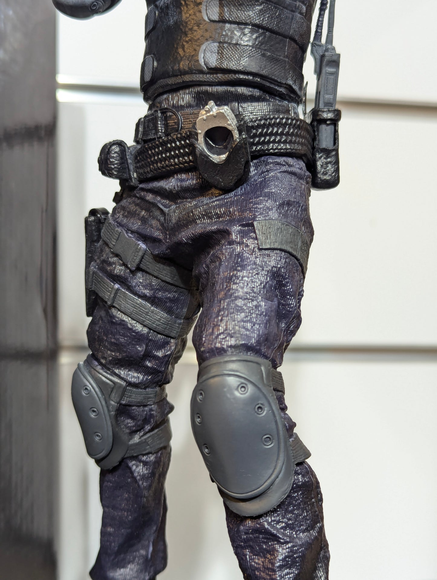 Figurine Resident Evil Leon S Kennedy 34 Cm