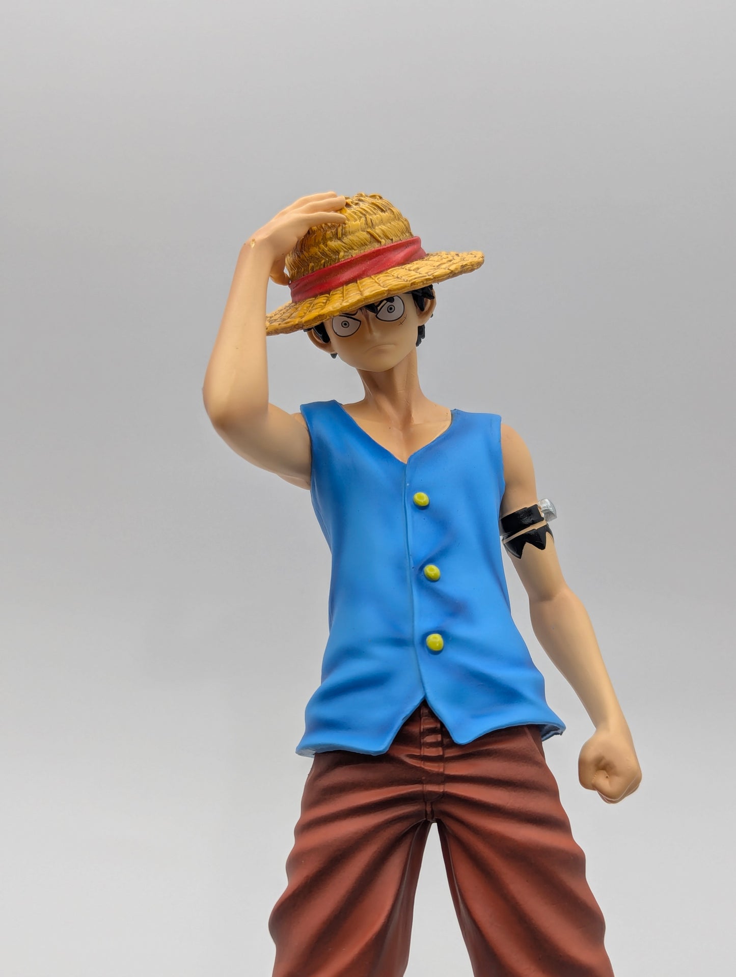 Figurine Luffy Undercover 23 cm