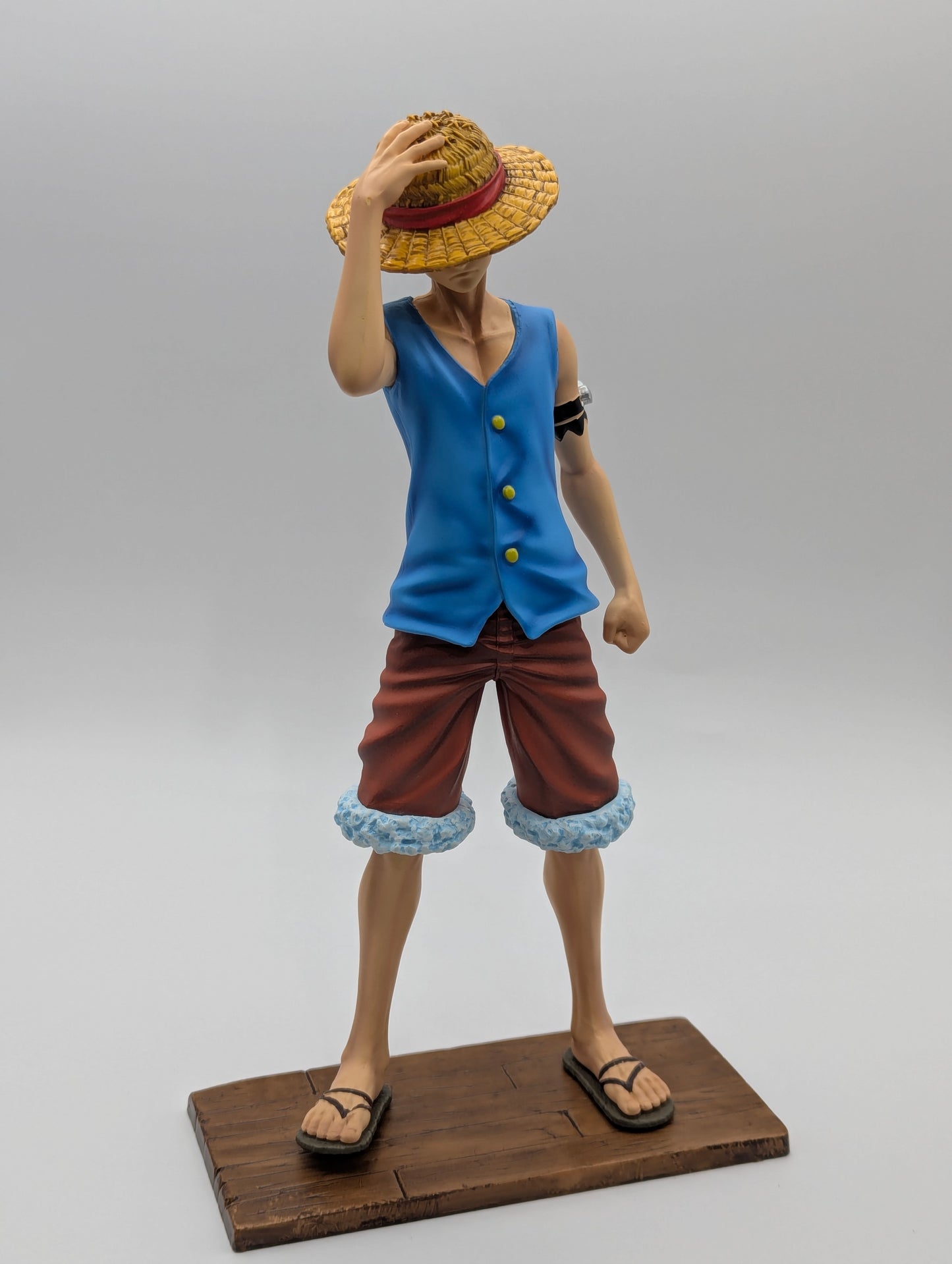 Figurine Luffy Undercover 23 cm