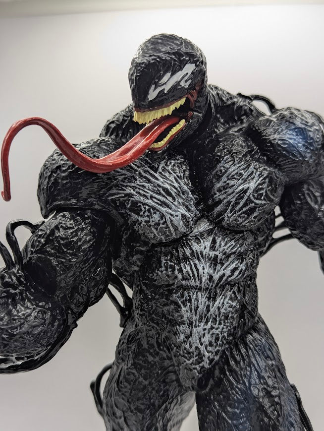 Figurine VENOM (27 cm)