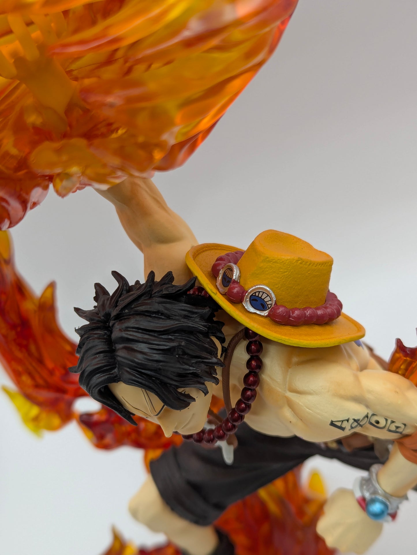 Figurine ACE Boule de Feu - One Piece  (25 cm)