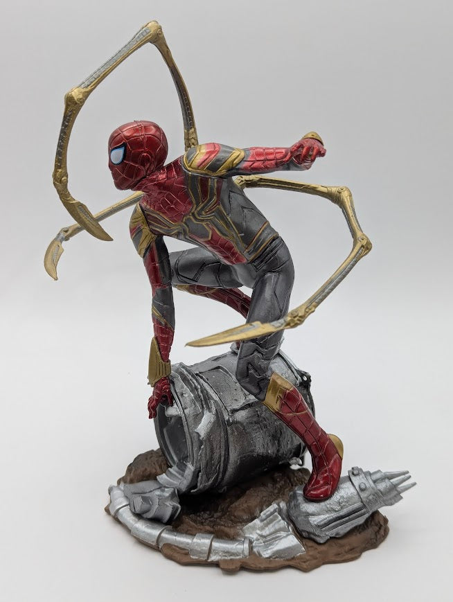 Figurine Spiderman Iron Spider 20 cm