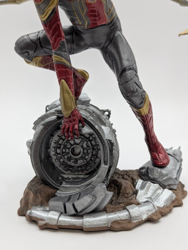 Figurine Spiderman Iron Spider 20 cm
