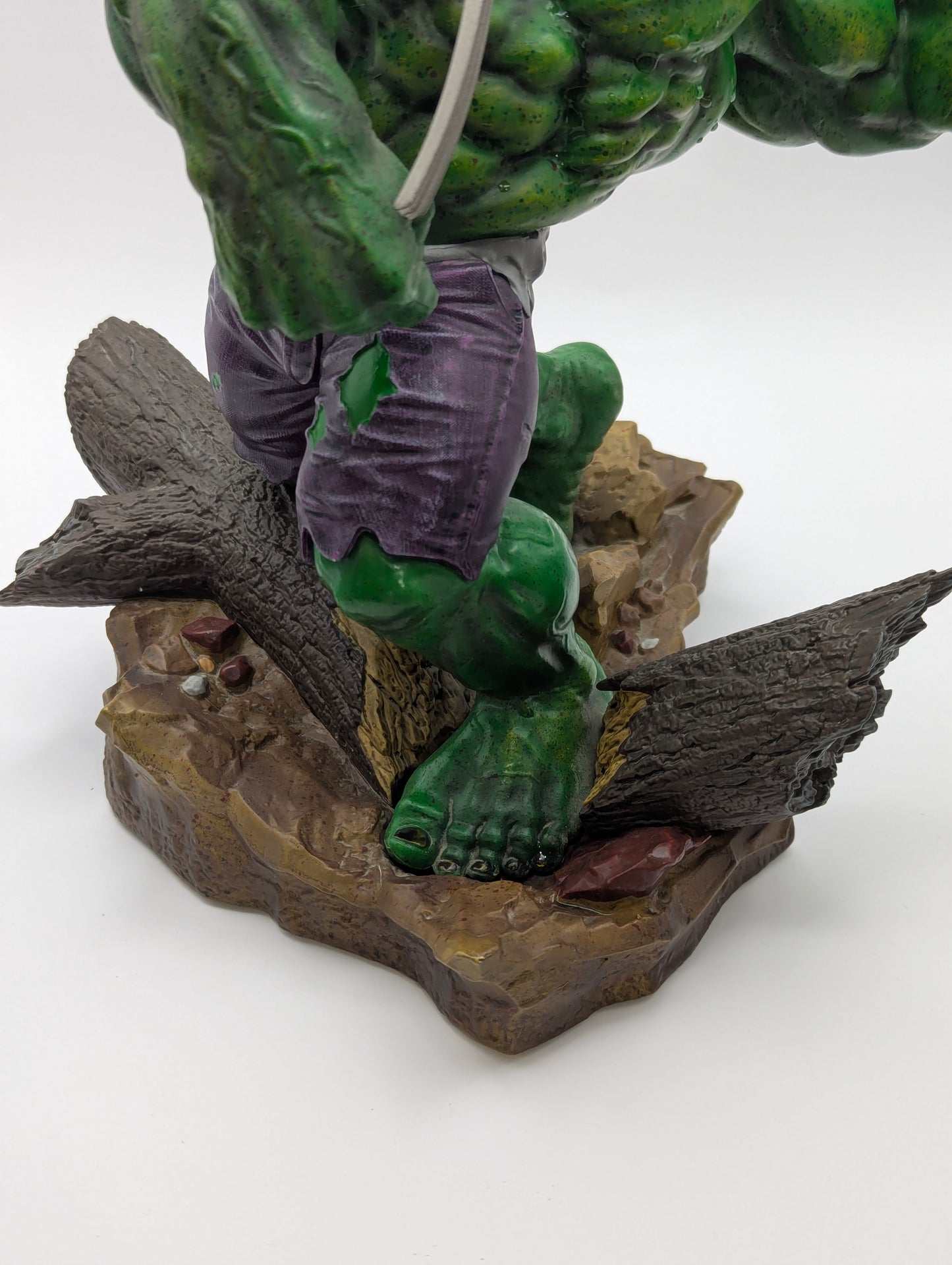 Figurine Hulk vs Wolverine 30 cm