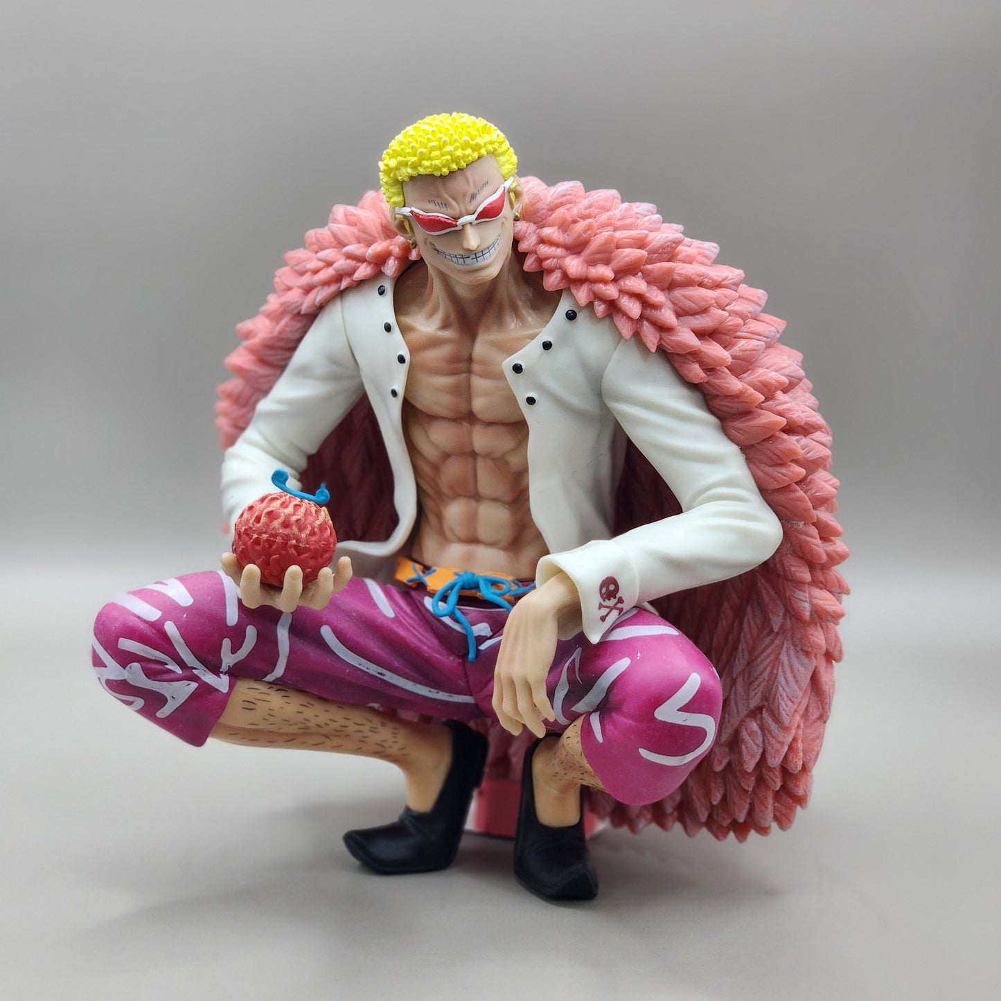Figurine Doflamingo (20 cm) - One Piece