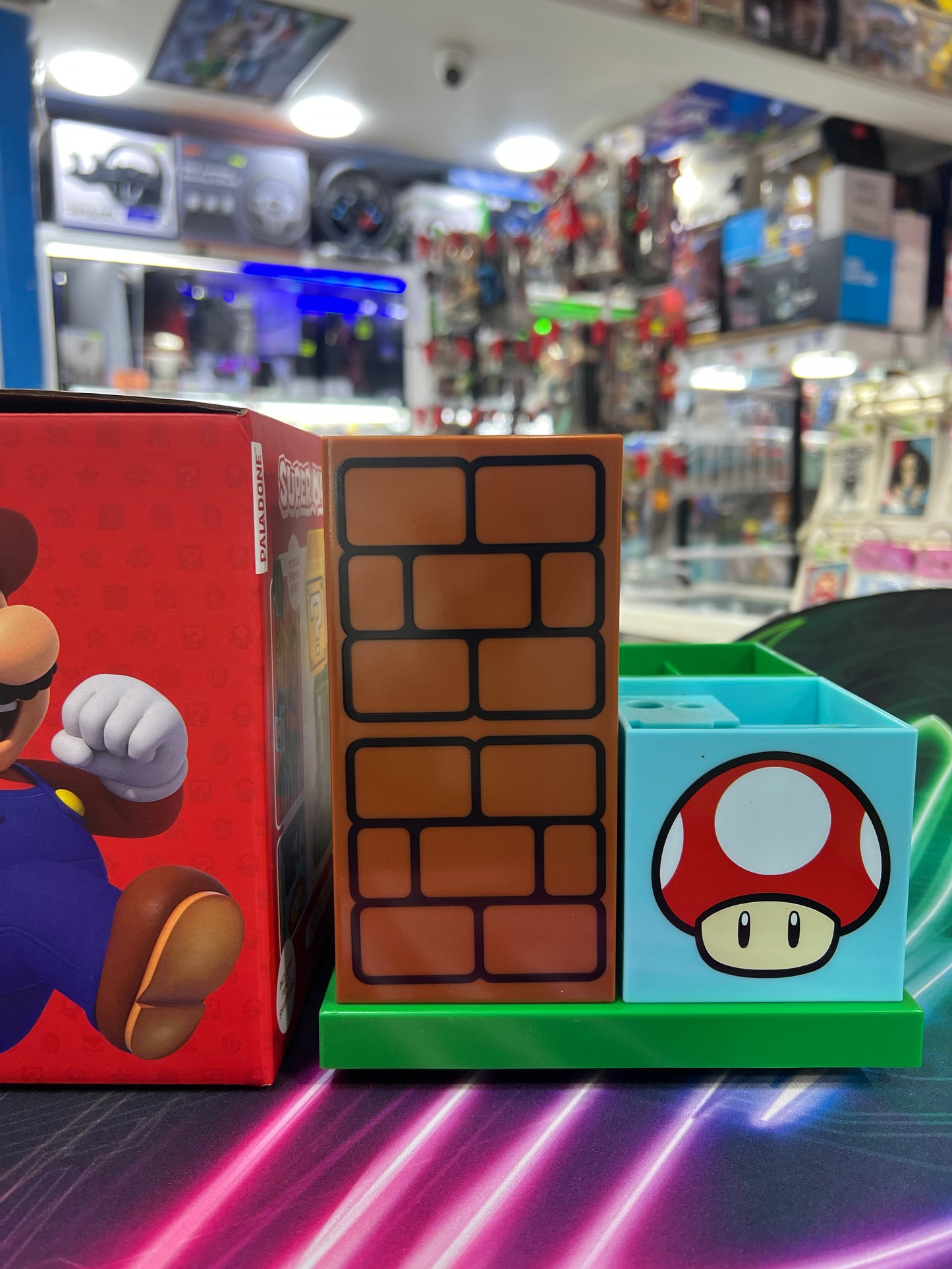 Super Mario Desktop Storage