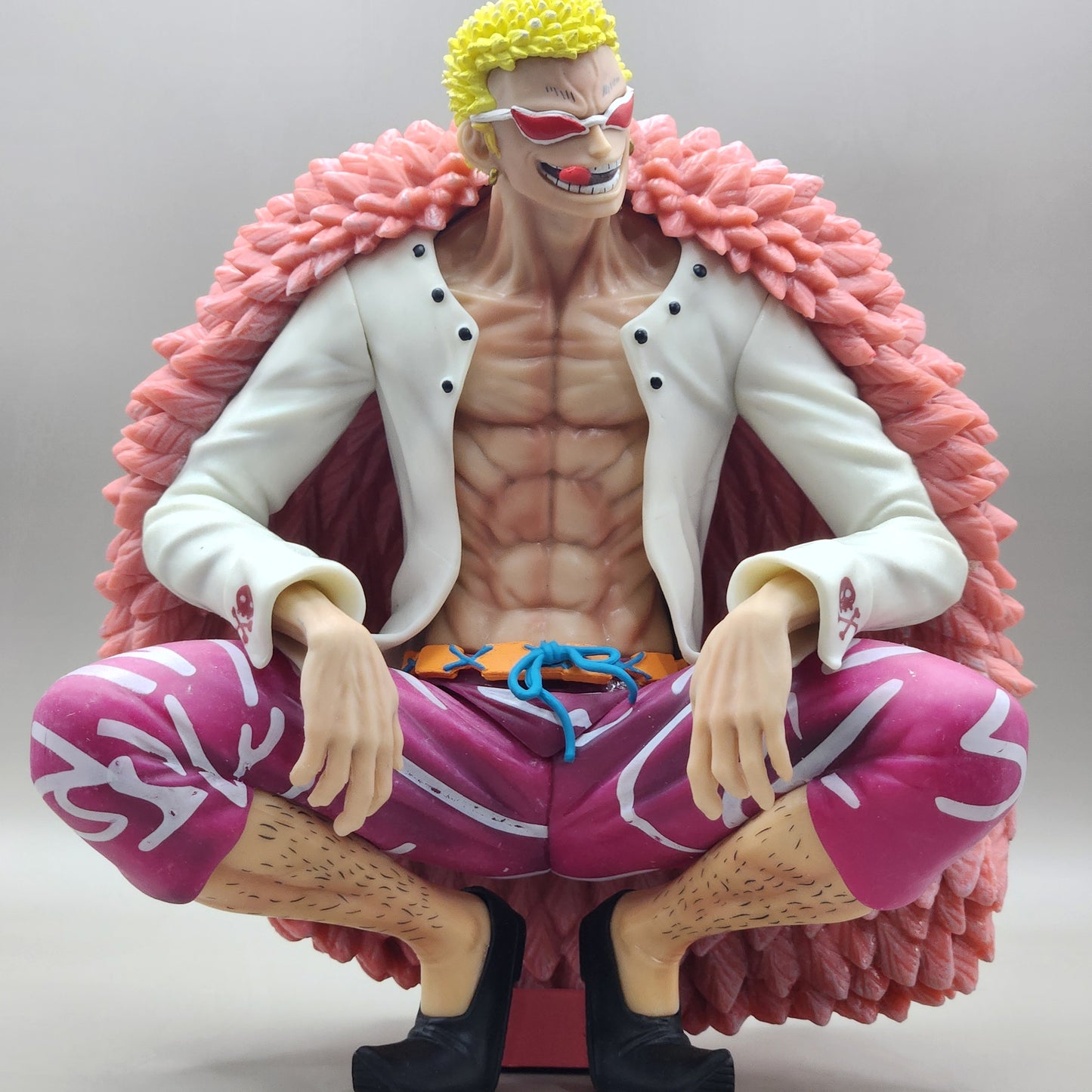 Figurine Doflamingo (20 cm) - One Piece