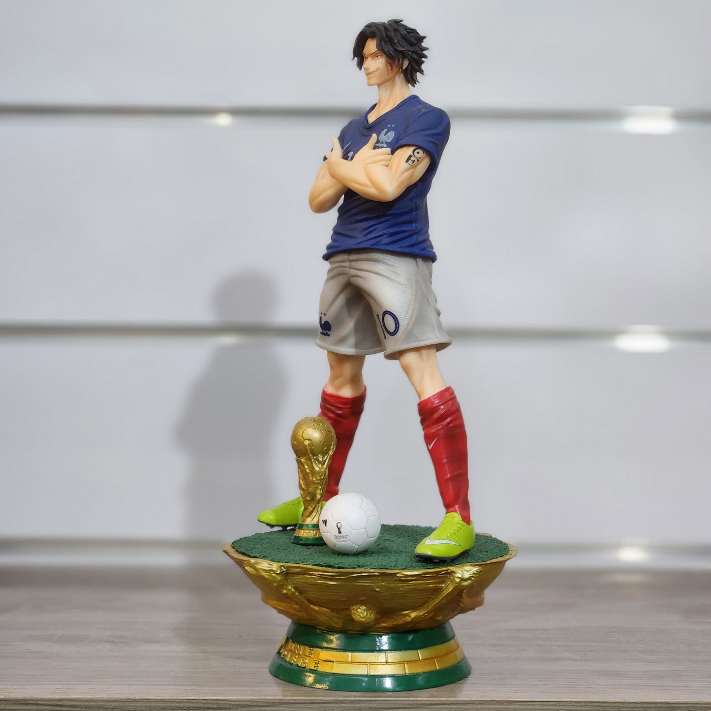 Figurine Ace Coupe Du Monde 34 cm