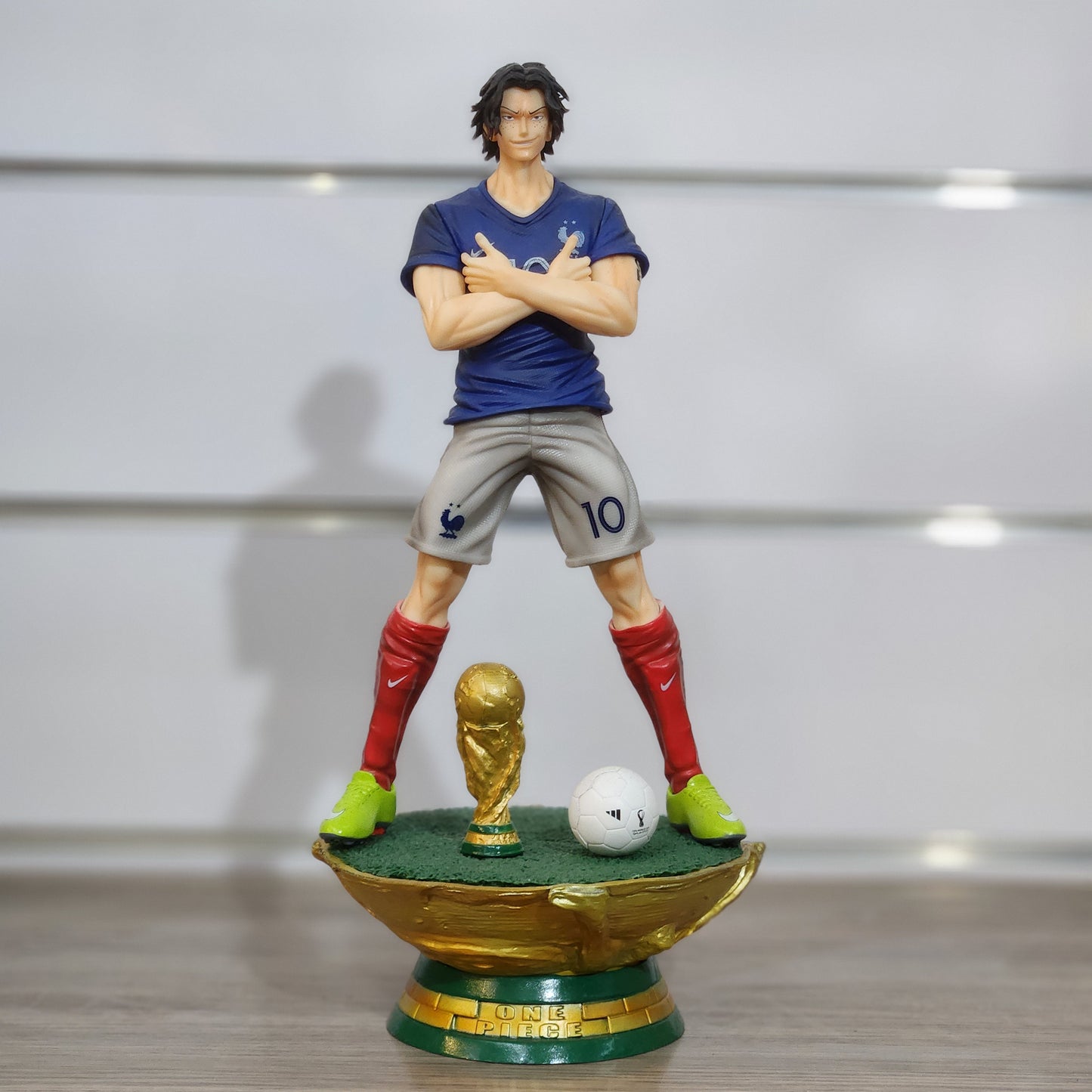 Figurine Ace Coupe Du Monde 34 cm