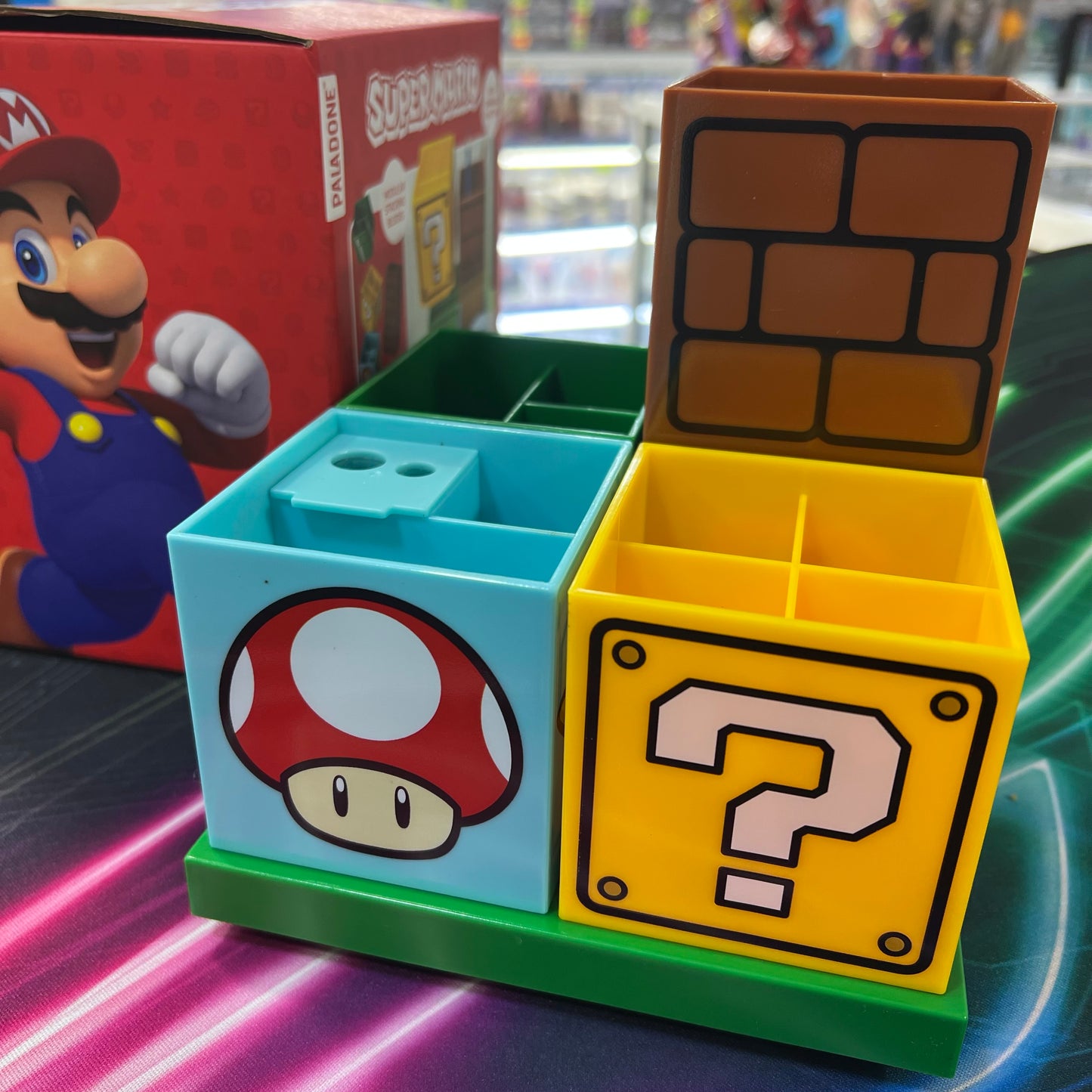 Super Mario Desktop Storage