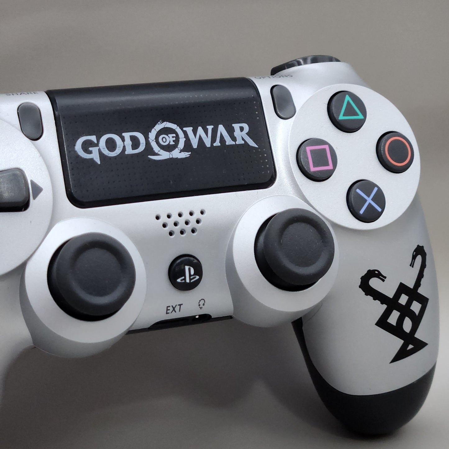Manette Ps4 Édition God of War (Copie)