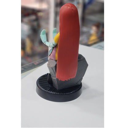 Figurine Support Manette Sally 20 Cm