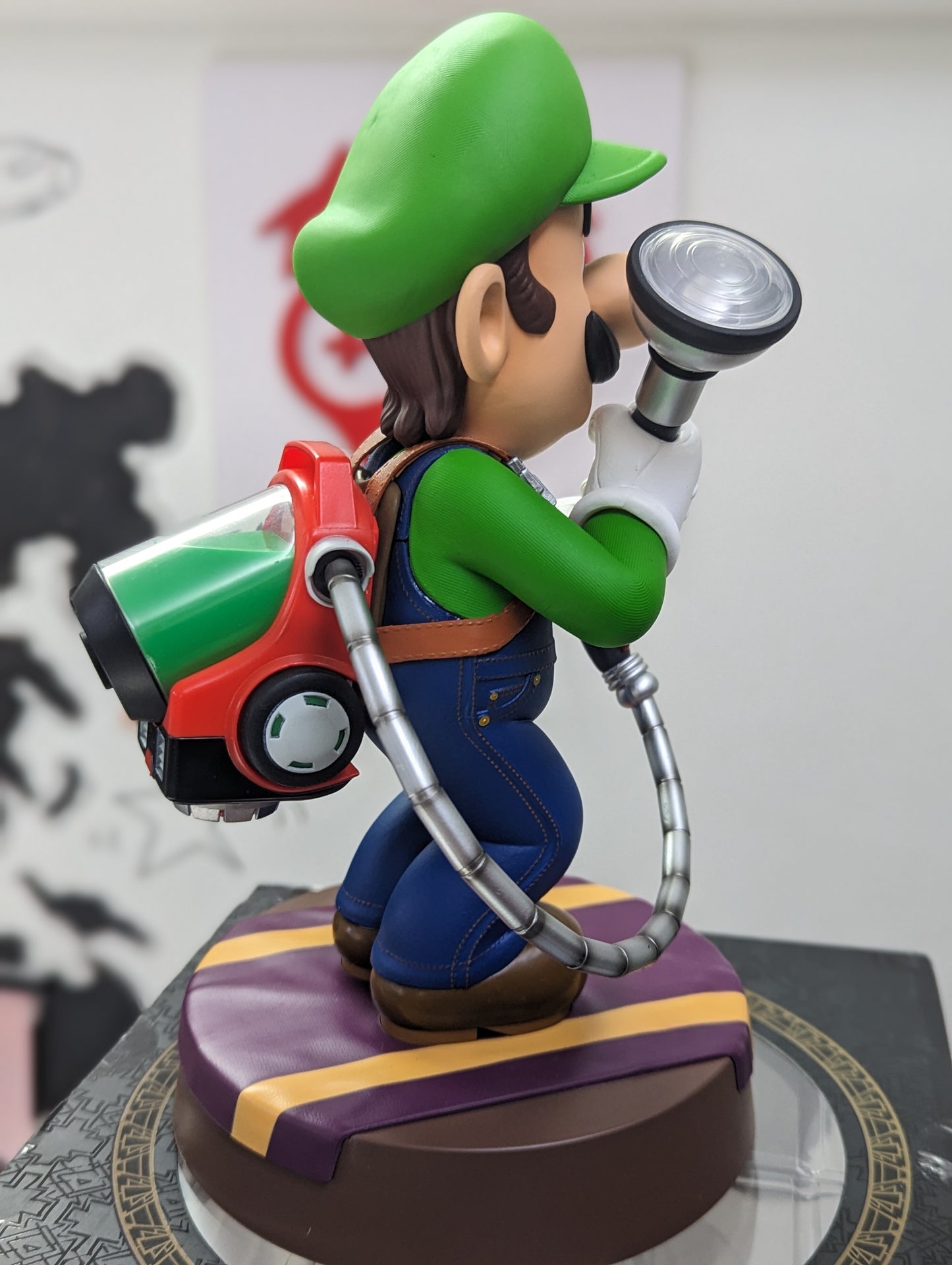 Figurine Luigi's Mansion 3 (LUIGI) 25 cm | F4F