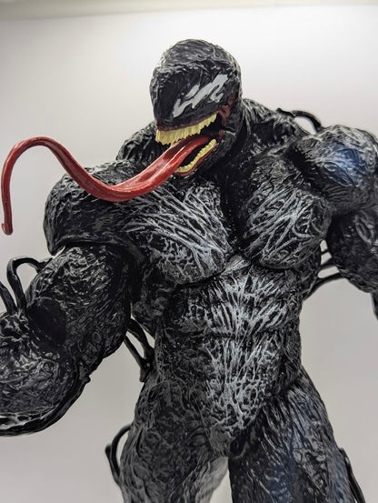 Figurine VENOM (27 cm)