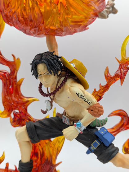 Figurine ACE Boule de Feu 25 cm