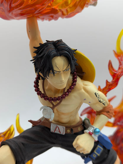 Figurine ACE Boule de Feu 25 cm