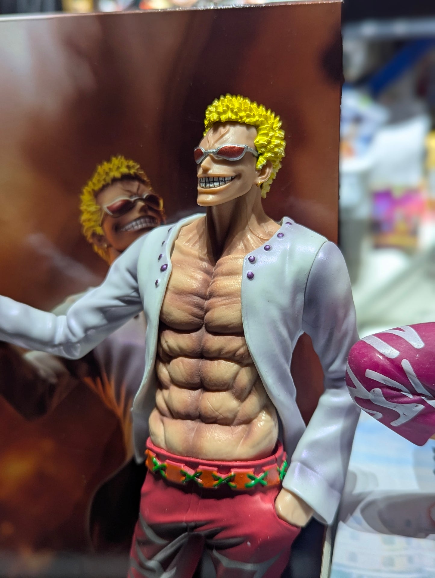 Figurine Doflamingo (26 cm) - One Piece
