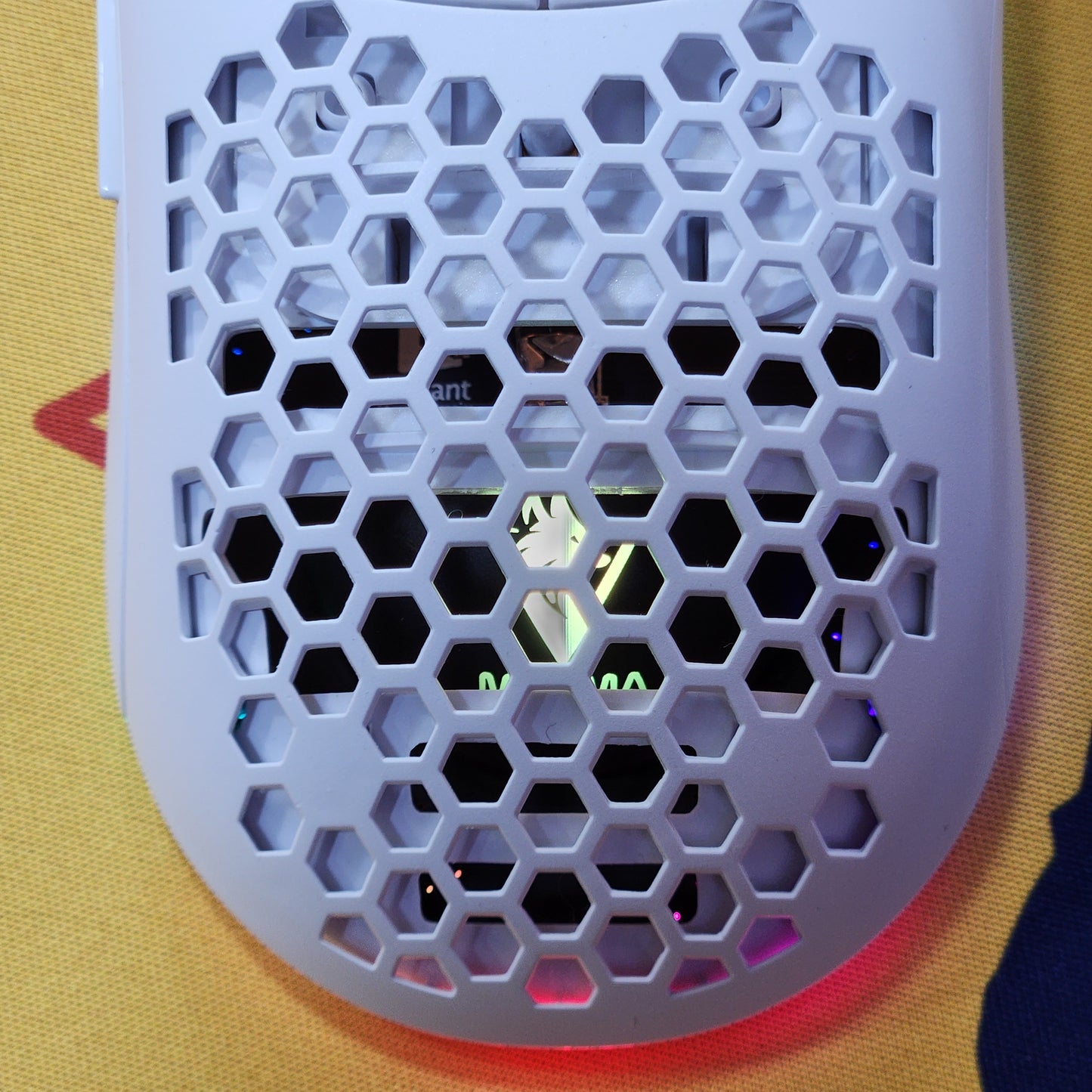 Souris Magma Blanche Filaire
